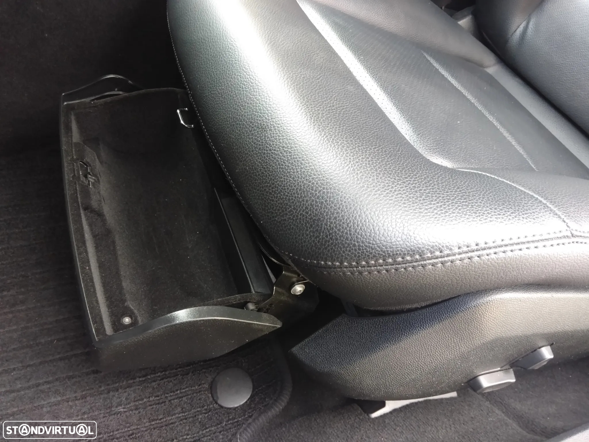 Mercedes-Benz E 250 CDi Avantgarde BlueEfficiency Auto. - 7