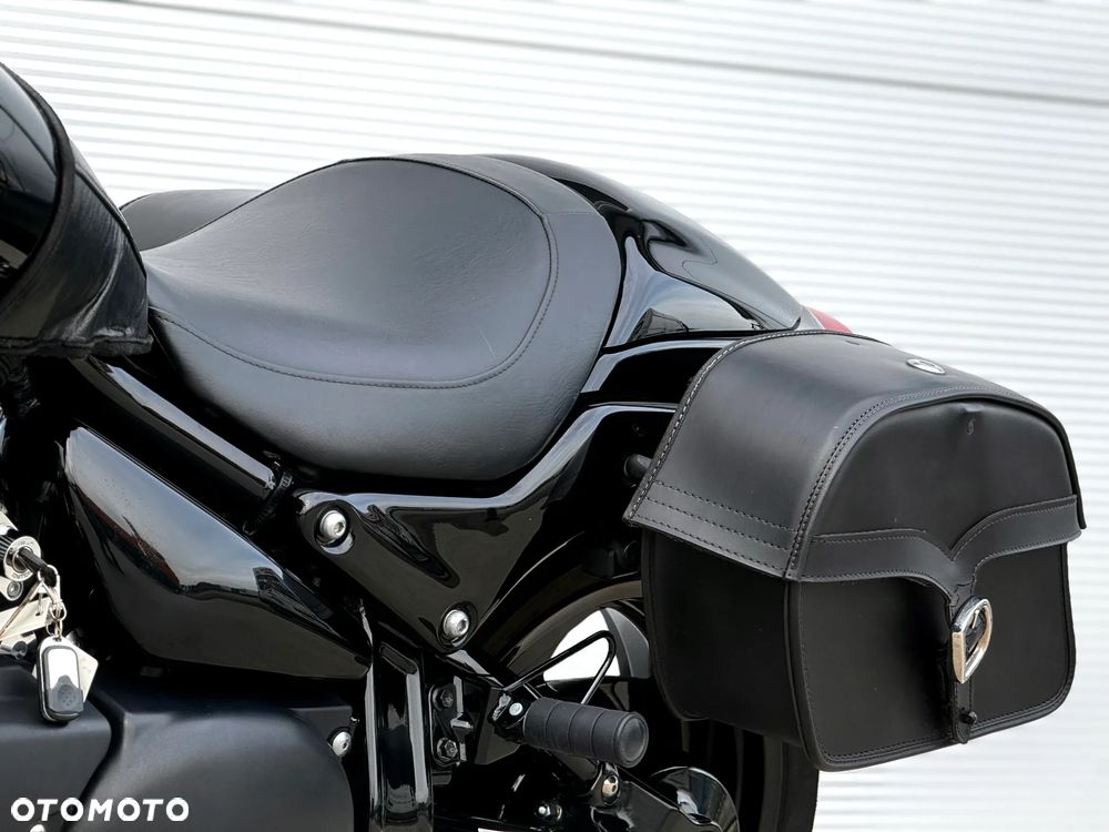 Suzuki Boulevard - 36