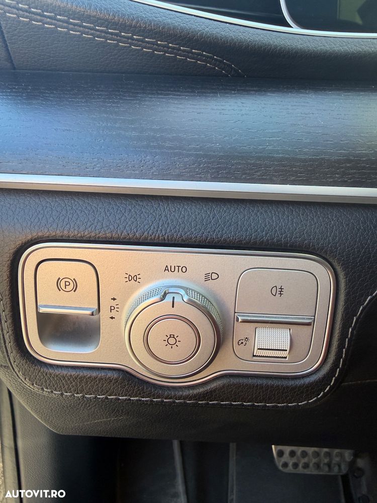 Mercedes-Benz GLE 400 d 4MATIC - 12