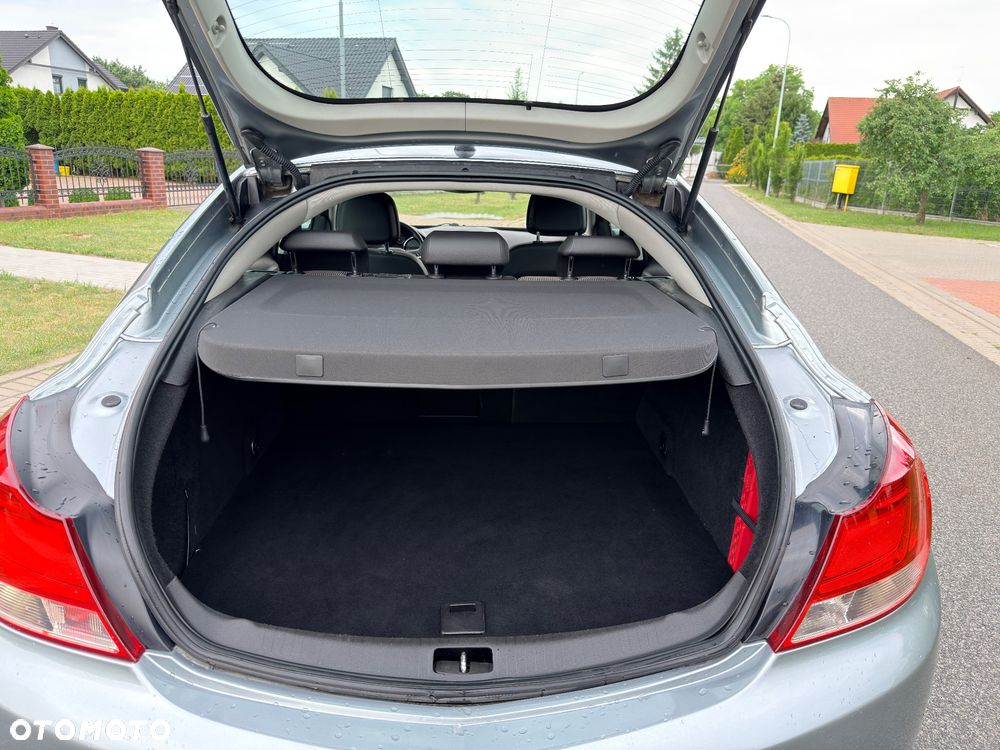 Opel Insignia 2.0 CDTI ecoFLEX Business Cosmo - 16