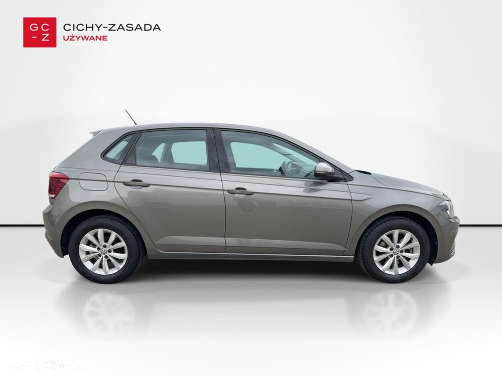 Volkswagen Polo - 4
