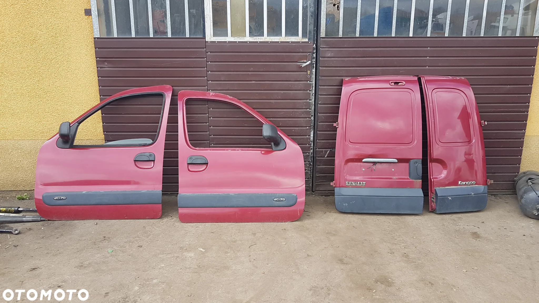 RENAULT KANGO 2004 r DRZWI KOMPLETNE - 2