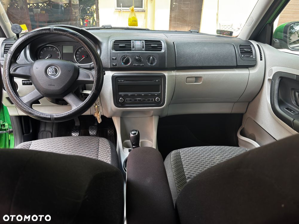 Skoda Fabia 1.4 16V Ambition Plus - 11