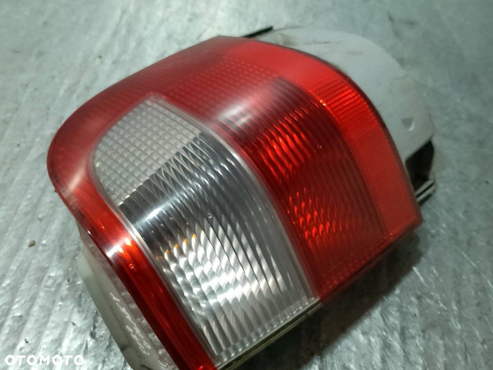 LAMPA TYLNA PRAWA FORD GALAXY MK II 964464 - 3