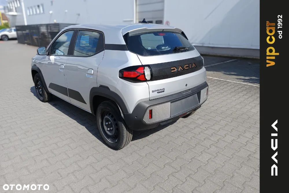 Dacia Spring Electric 24.3kWh 100 Extreme - 8