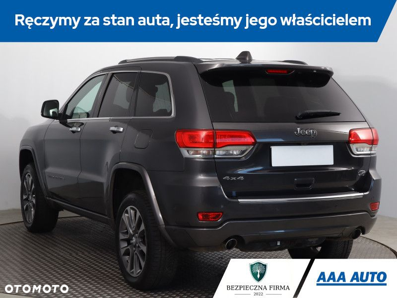 Jeep Grand Cherokee - 5