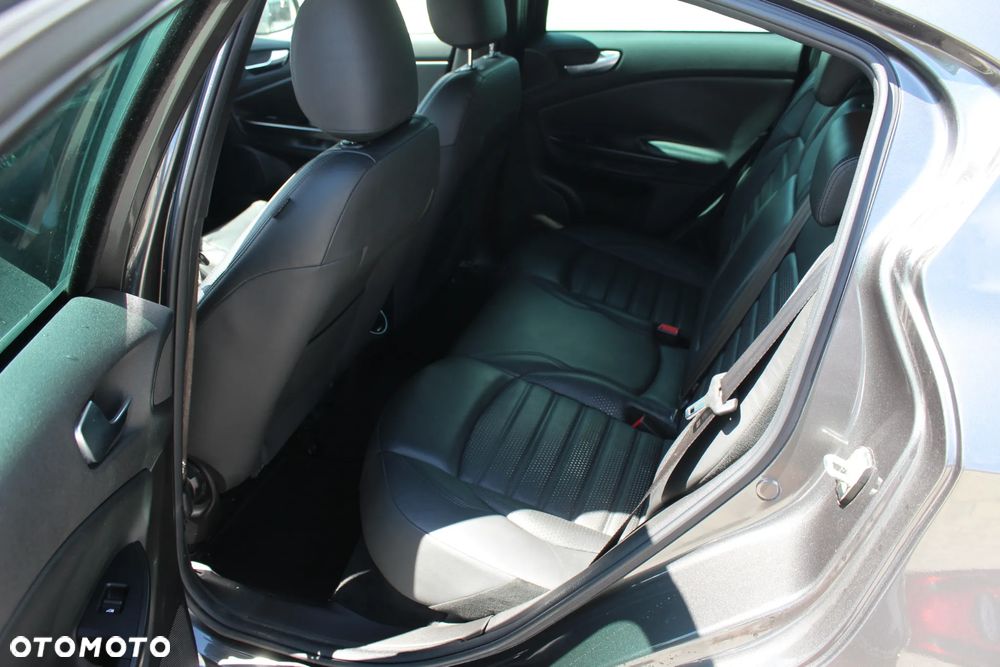 Alfa Romeo Giulietta 1.6 JTDM 16V Business - 18