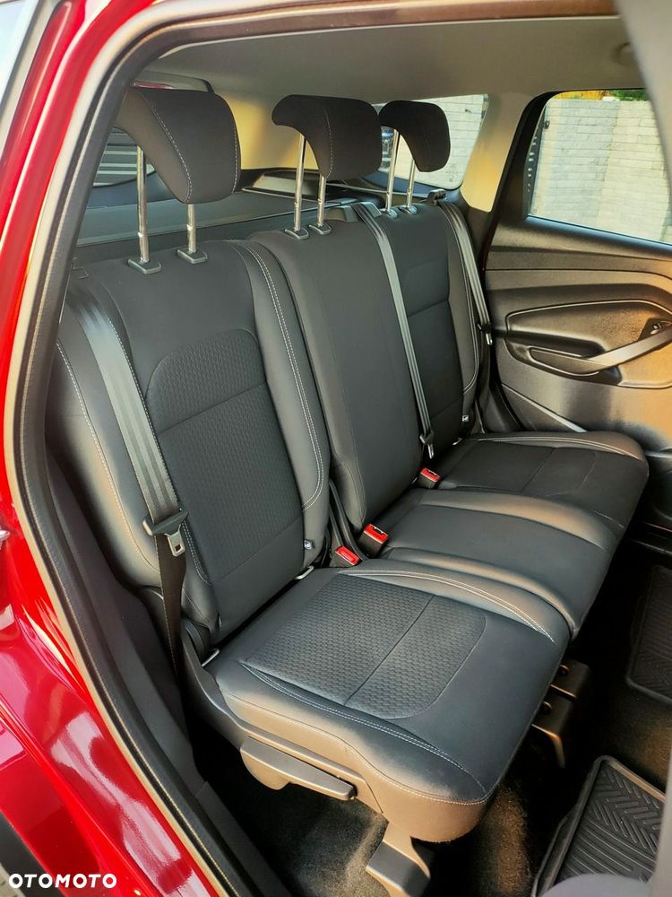 Ford Kuga - 20