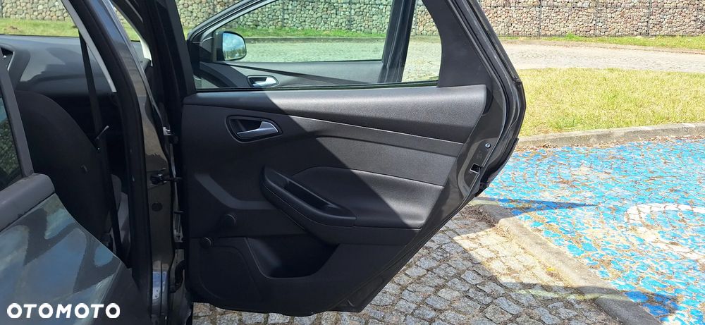 Ford Focus 1.0 EcoBoost Edition - 12