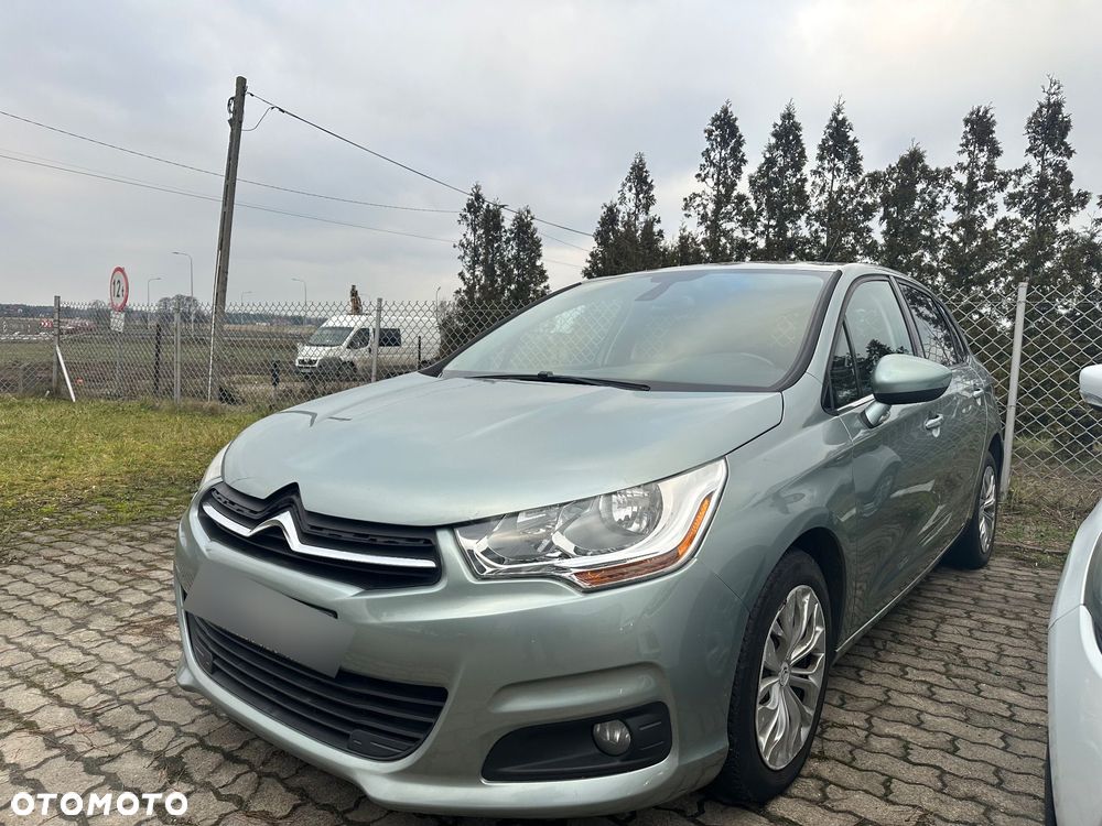 Citroën C4 HDi 90 Attraction - 1