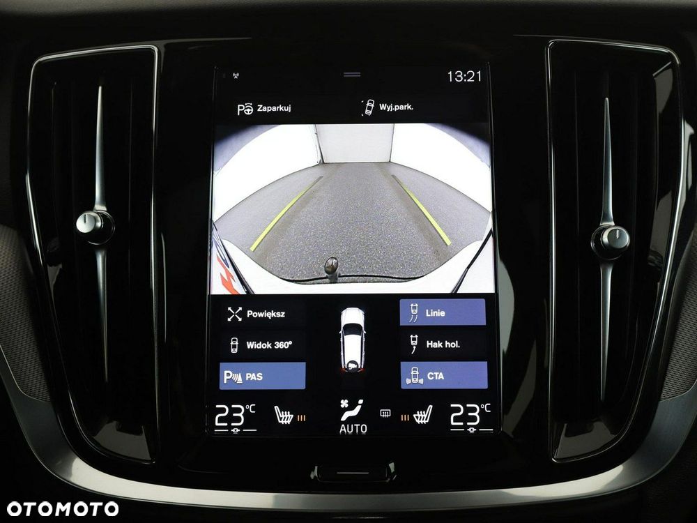 Volvo V60 T8 AWD Recharge Geartronic RDesign - 29