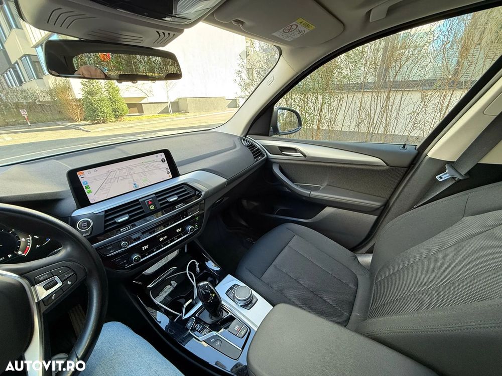 BMW X3 xDrive20d Aut. - 12