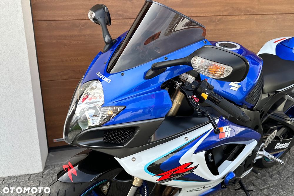 Suzuki GSX-R - 18