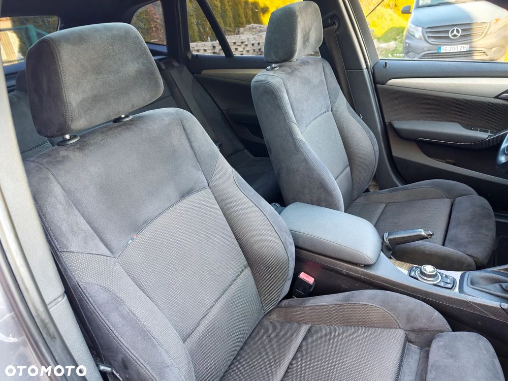 BMW X1 sDrive20d - 15