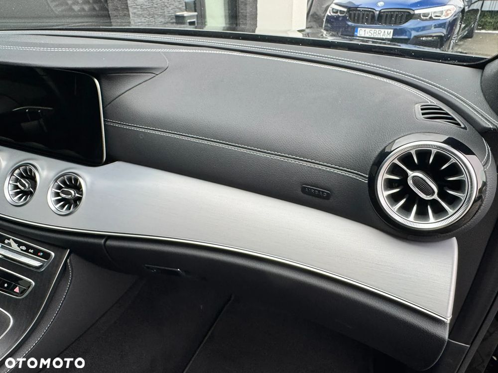 Mercedes-Benz CLS 450 4Matic 9G-TRONIC AMG Line - 23