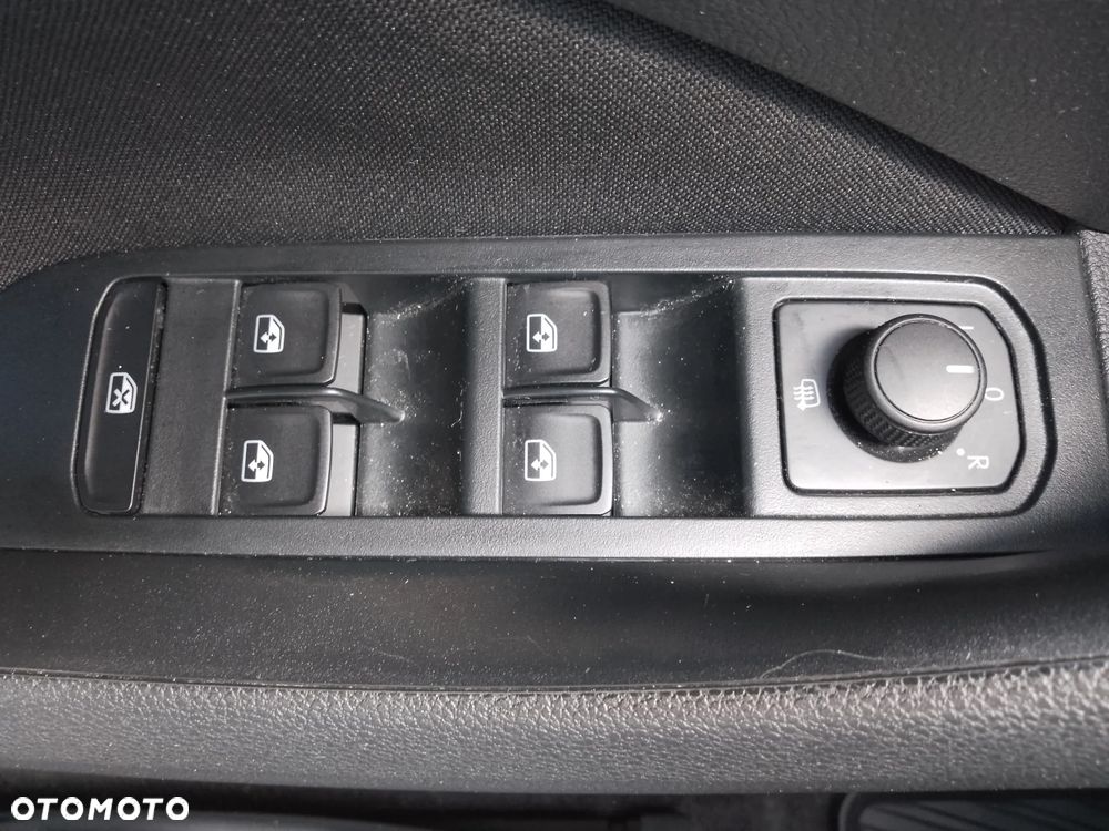 Skoda Kamiq 1.0 TSI Ambition DSG - 22