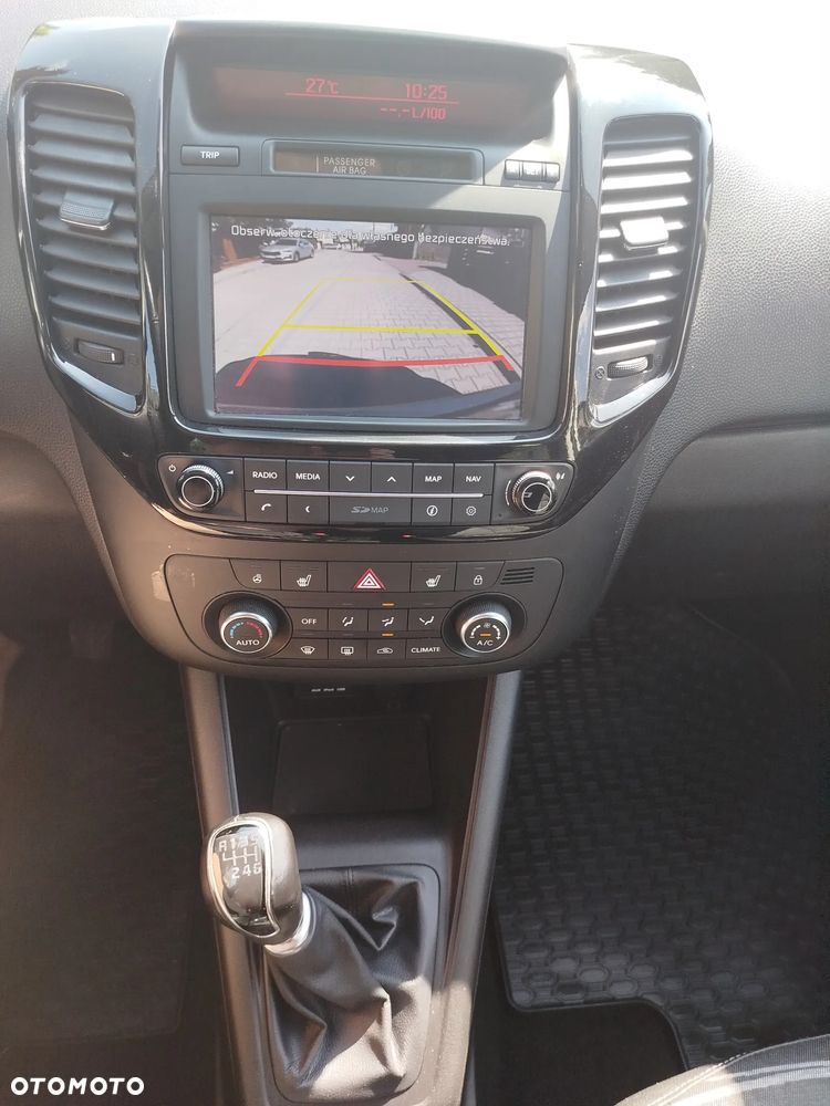 Kia Venga 1.6 Business Line - 9