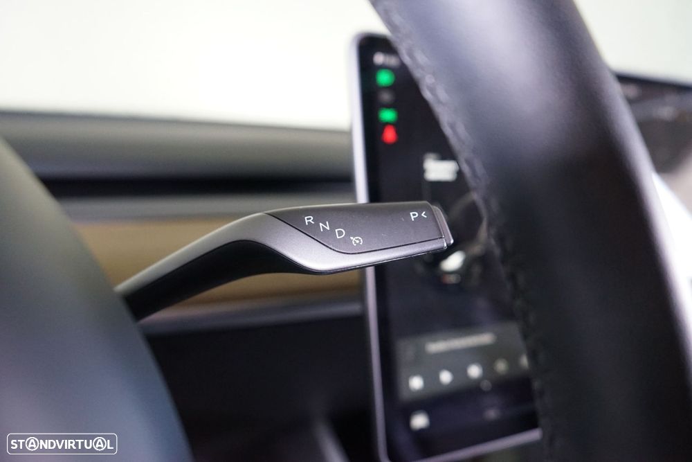 Tesla Model 3 Standard Range Plus RWD - 27