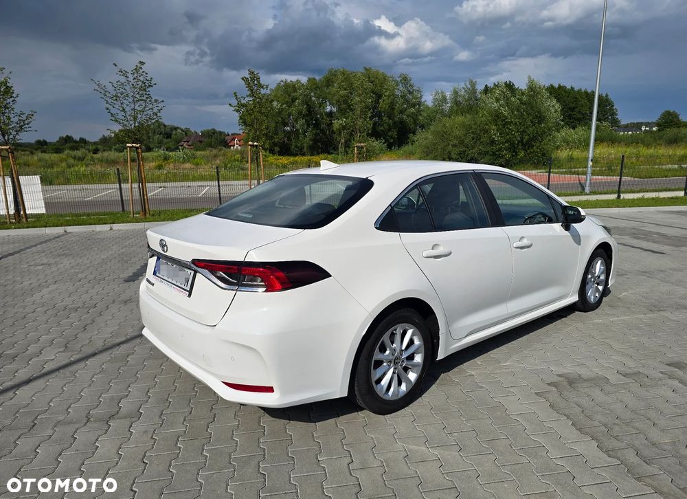Toyota Corolla 1.6 Comfort - 9