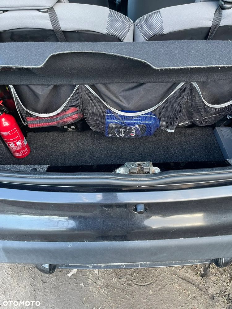 Peugeot 107 1.0 Happy - 13