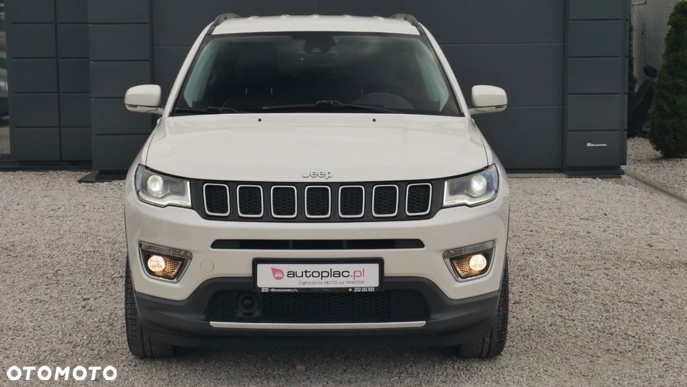 Jeep Compass - 4