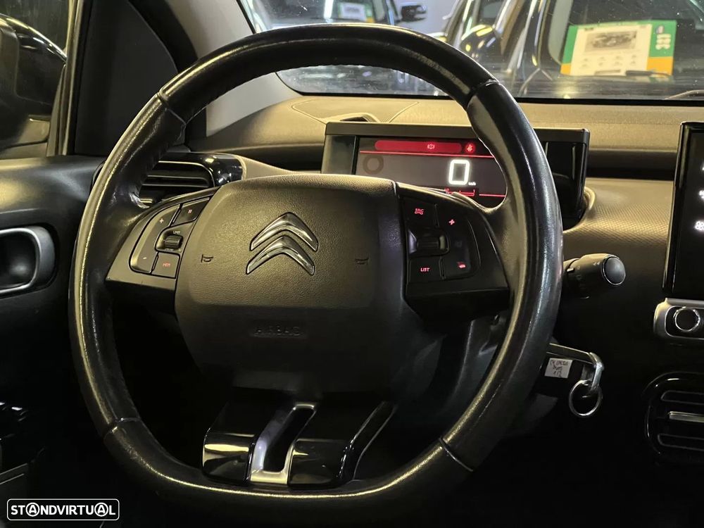 Citroën C4 Cactus 1.5 BlueHDi Shine Pack - 17