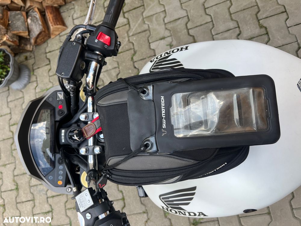 Honda CB 600F Hornet - 9
