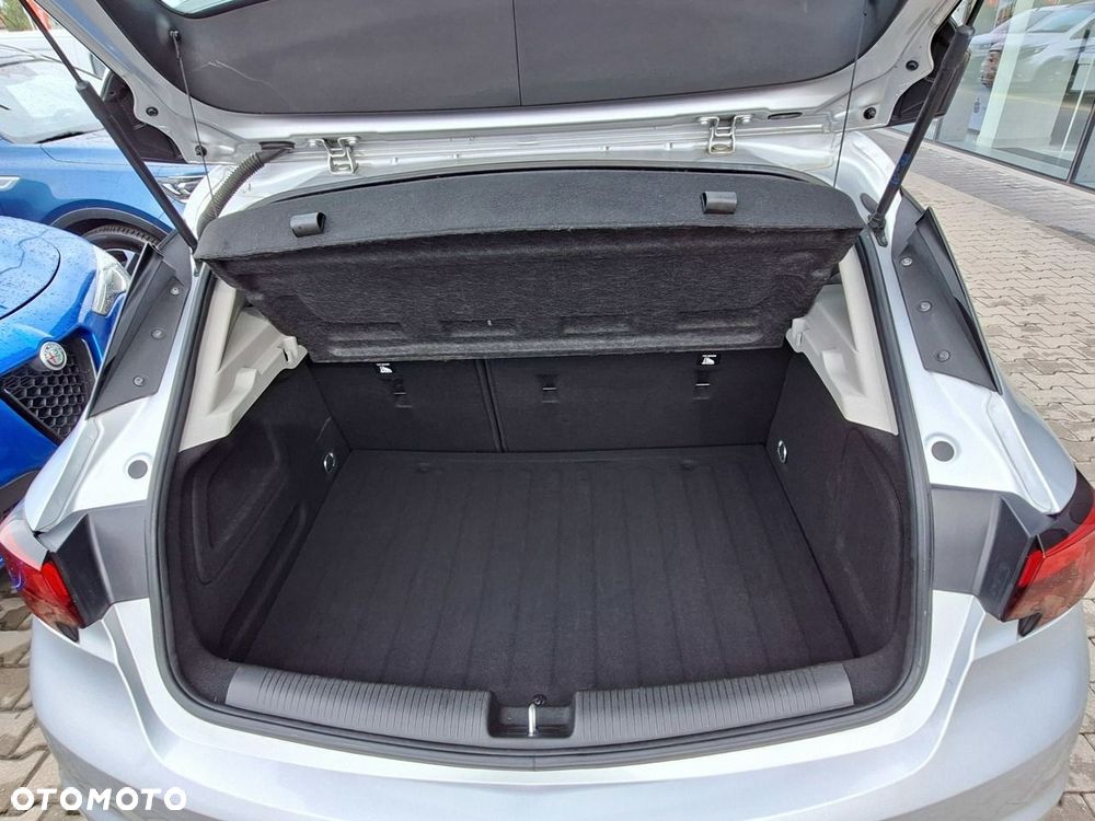 Opel Astra 1.4 Enjoy - 15