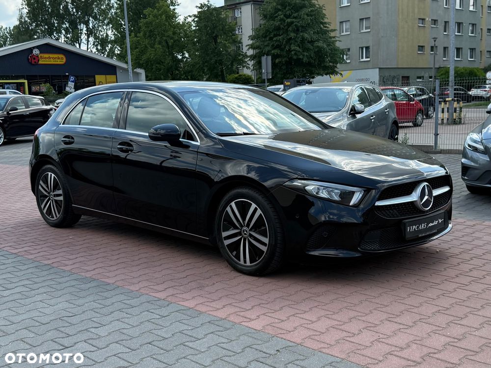 Mercedes-Benz Klasa A 180 7G-DCT Edition 2021 - 9