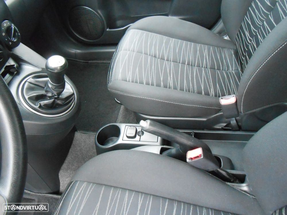 Mazda 2 1.3 MZR Comfort - 17