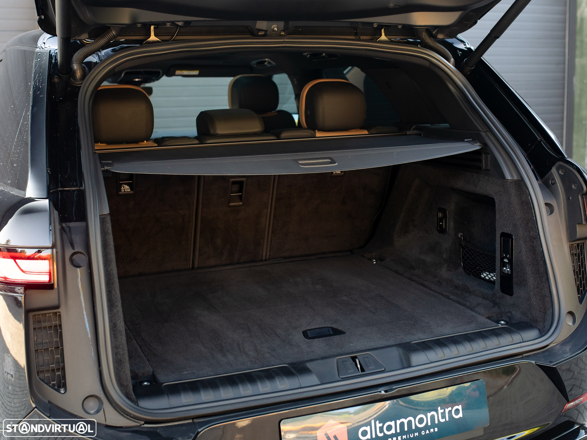 Land Rover Range Rover Sport D300 Dynamic SE - 19
