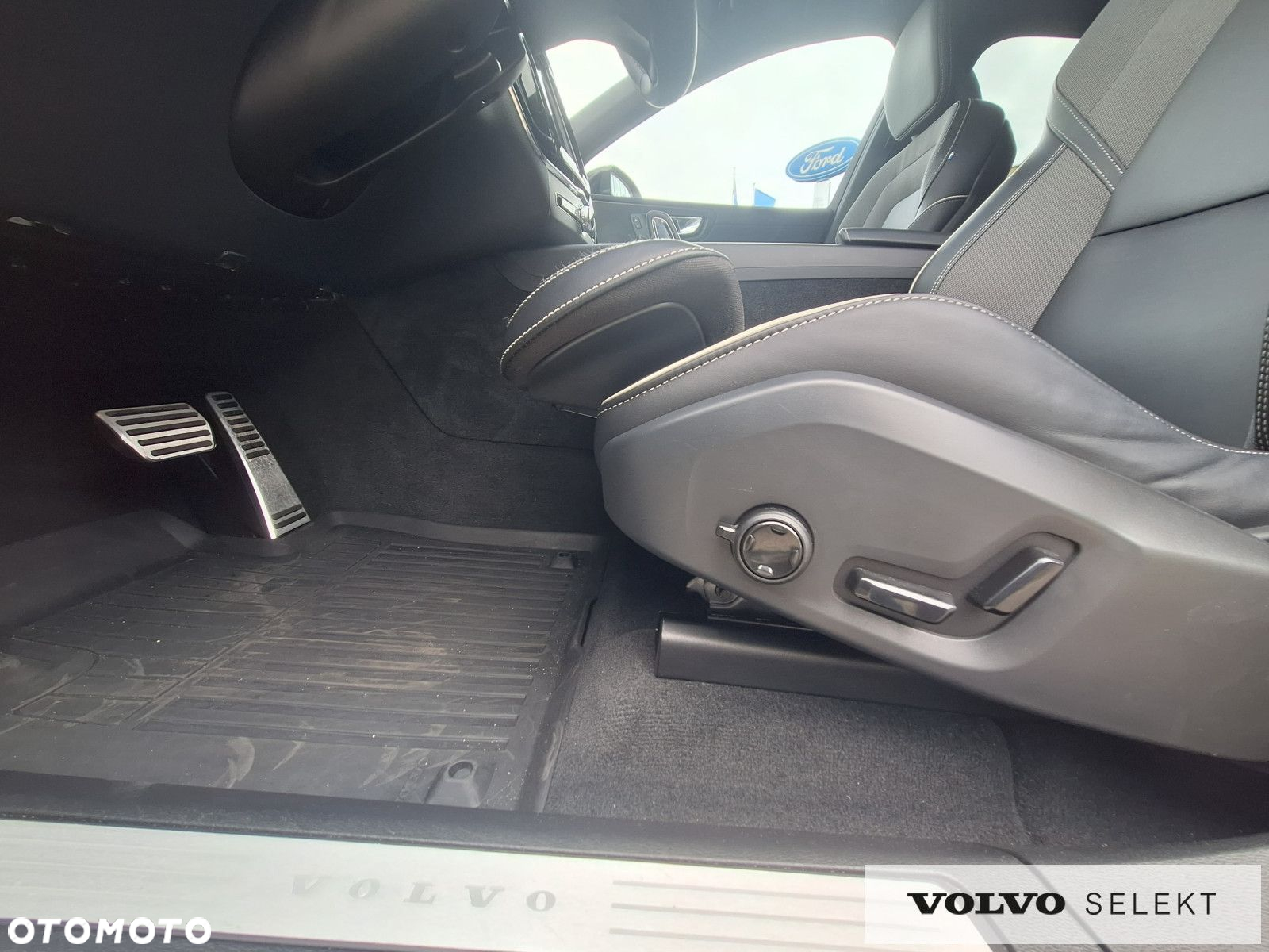 Volvo XC 60 - 29