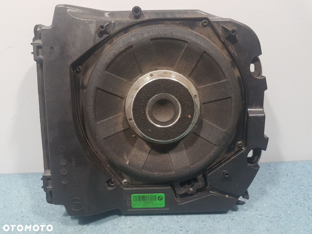 BMW M6 F06 SUBWOOFER LEWY BANG&OLUFSEN - 5