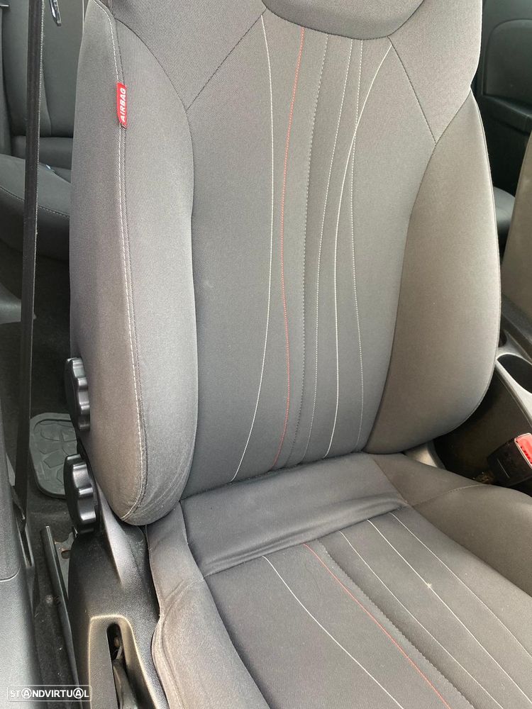 SEAT Leon 1.2 TSI S&S I-Tech - 13