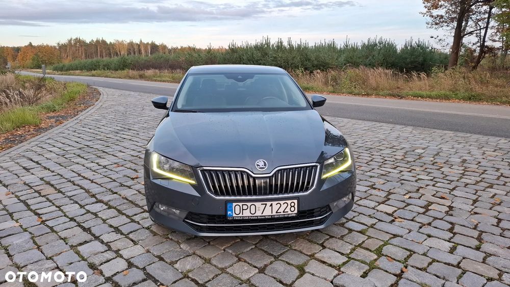 Skoda Superb 2.0 TDI 4x4 L&K DSG - 7