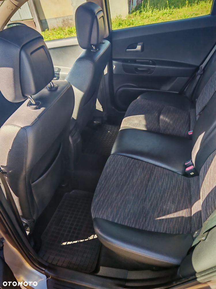 Kia Ceed 1.6 Crdi Comfort - 14