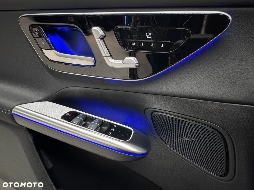 Mercedes-Benz GLC - 9