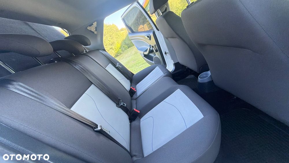 Seat Ibiza 1.2 TSI SUN - 7