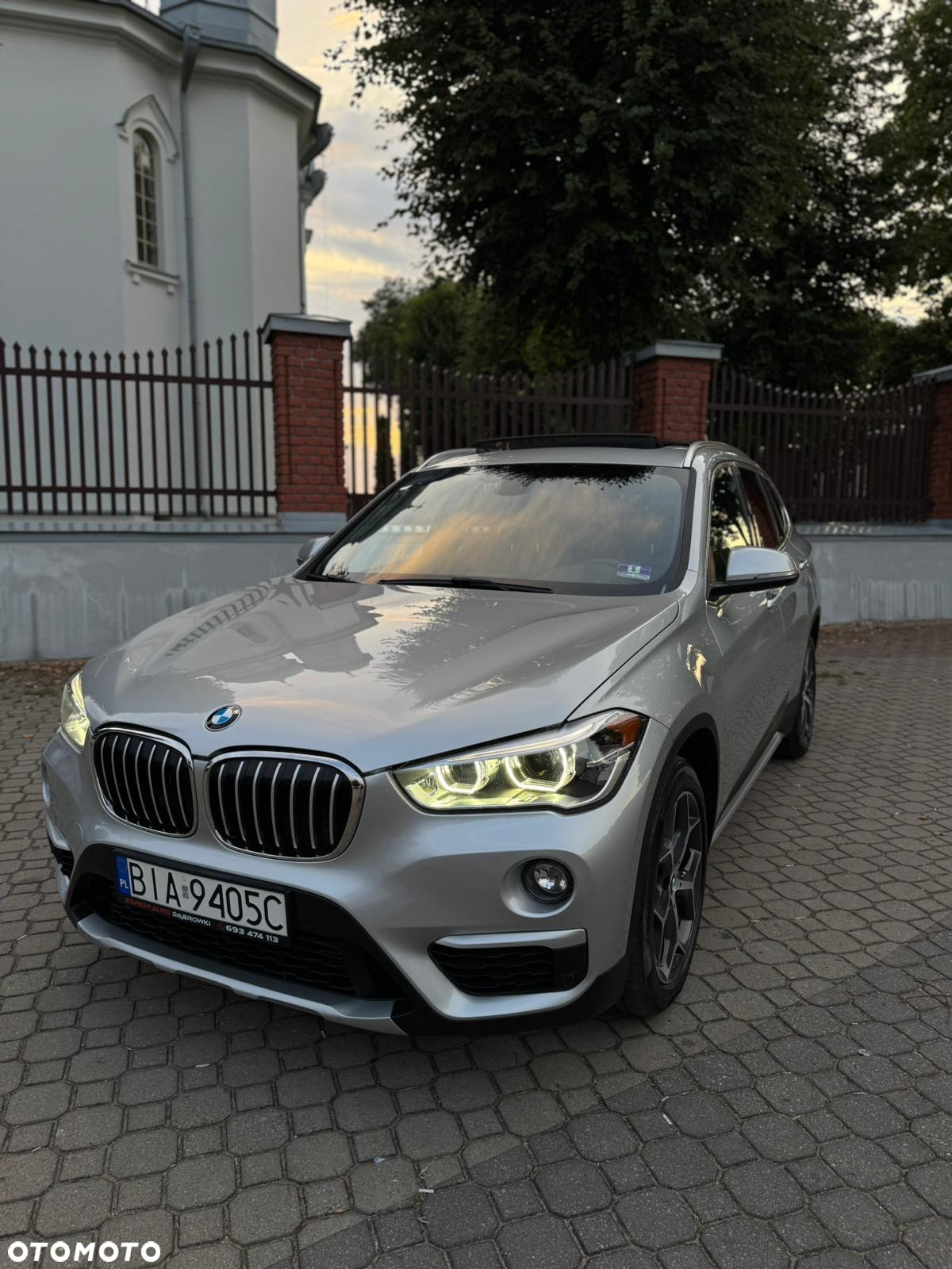 BMW X1 - 8