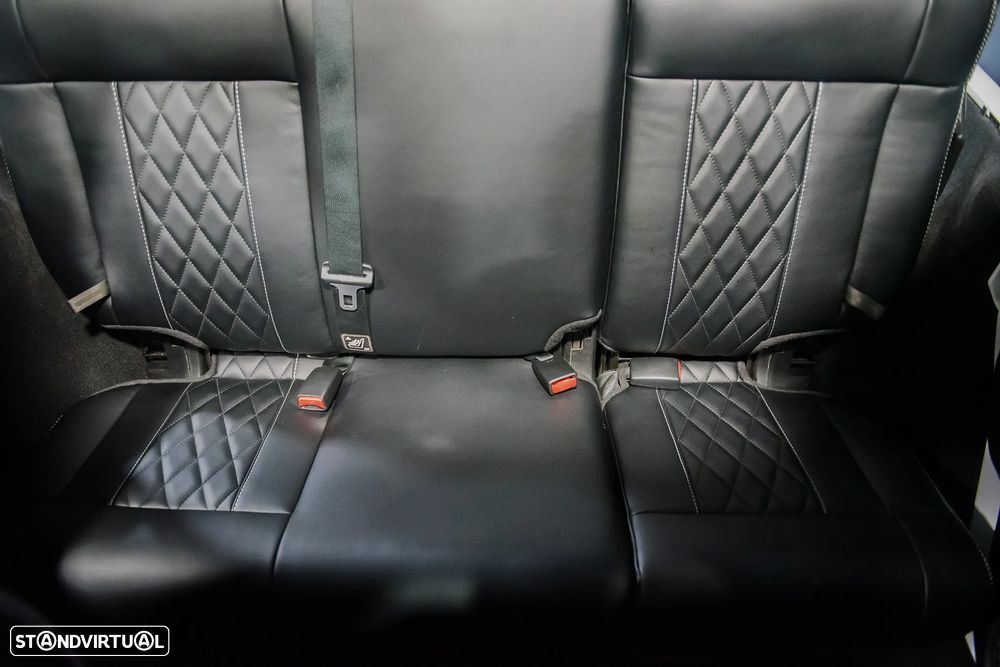 Jeep Wrangler Unlimited 2.8 CRD MTX Sahara Urban Edition - 22