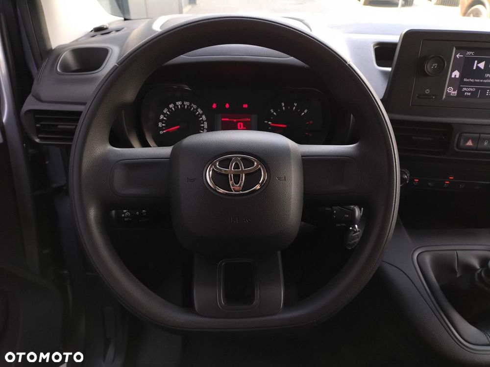 Toyota Proace City - 12