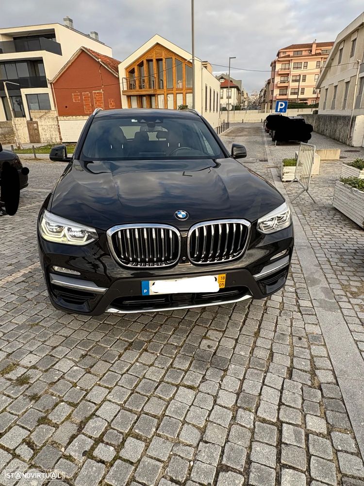 BMW X3 20 d xDrive Line Luxury - 1