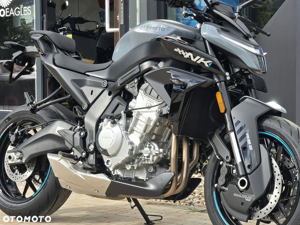 CFMoto NK - 11