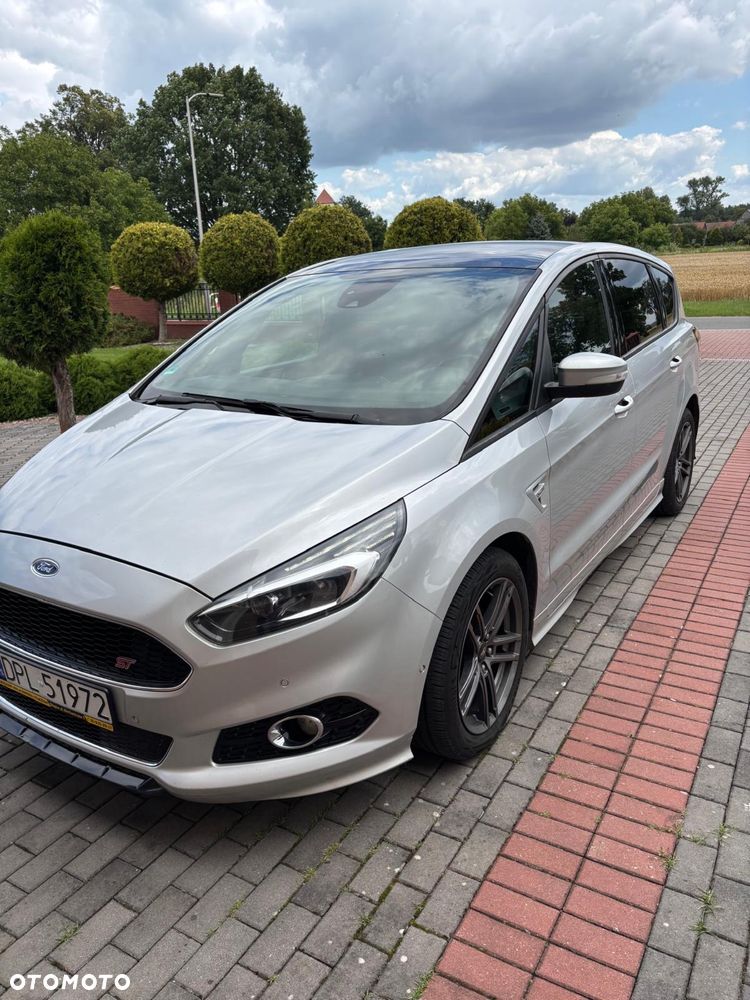 Ford S-Max - 8