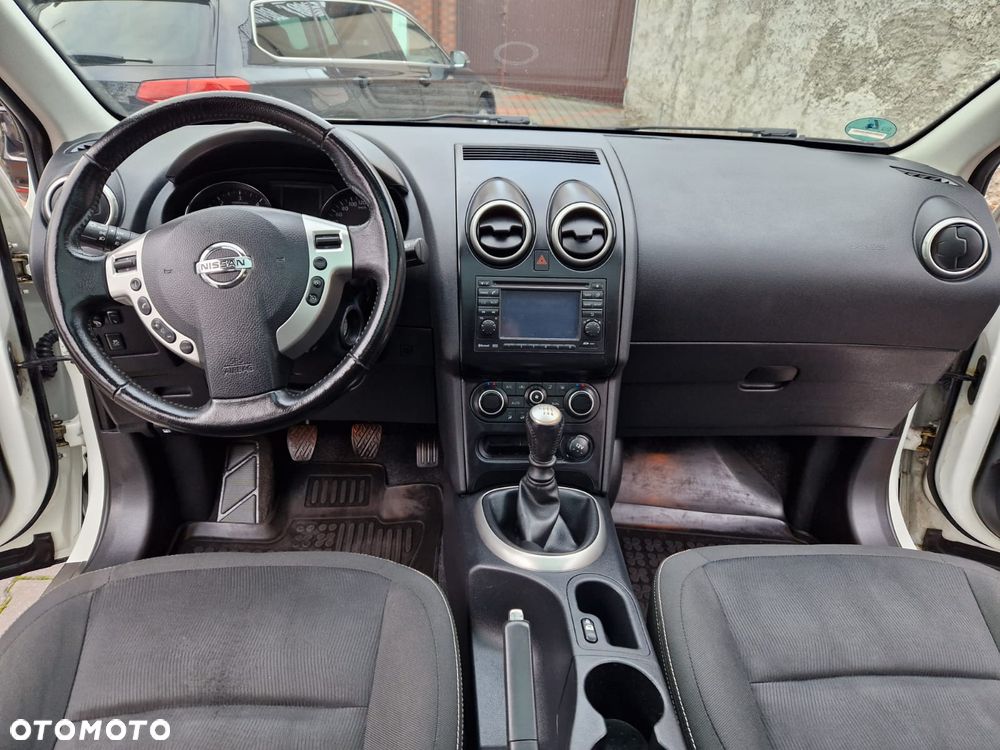 Nissan Qashqai+2 - 12