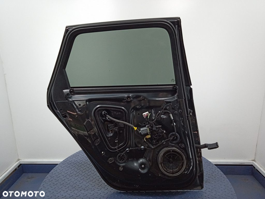 AUDI A4 B9 8W AVANT DRZWI TYŁ LEWE TYLNE LX7L - 6