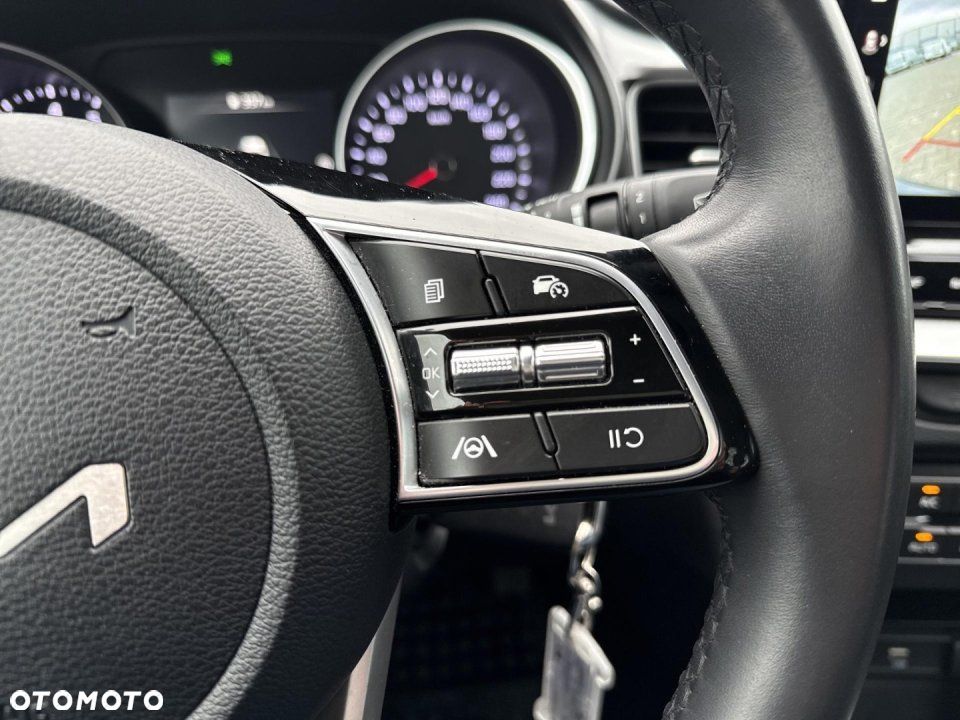 Kia Ceed - 14