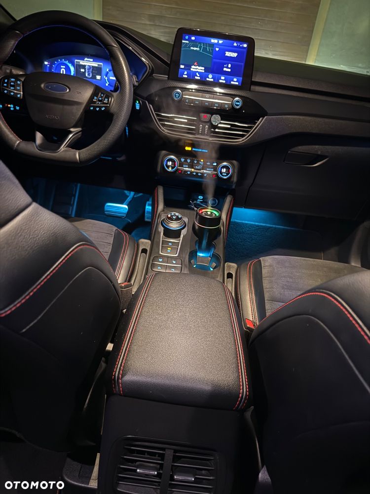 Ford Kuga 2.0 EcoBlue AWD ST-Line X - 16