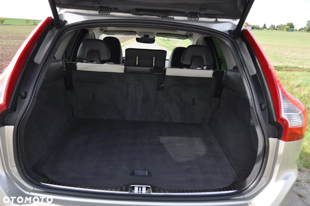 Volvo XC 60 - 18
