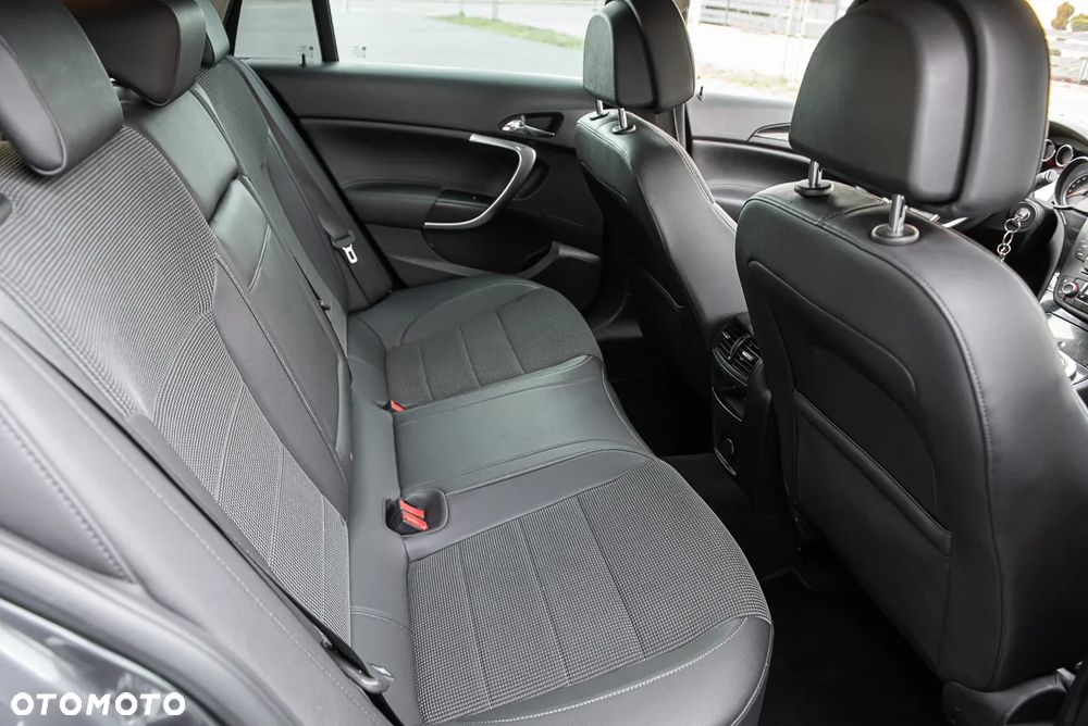 Opel Insignia 2.0 CDTI Sport - 26